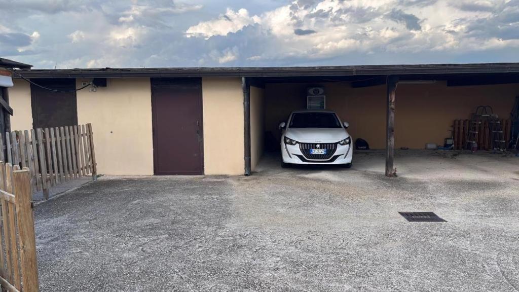 Apartament Lizzies Hus Fiumicino Zewnętrze zdjęcie