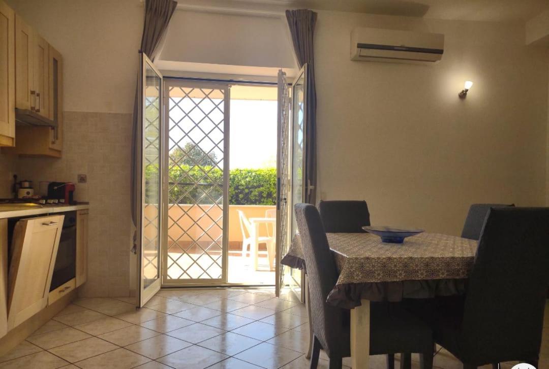 Apartament Lizzies Hus Fiumicino Zewnętrze zdjęcie