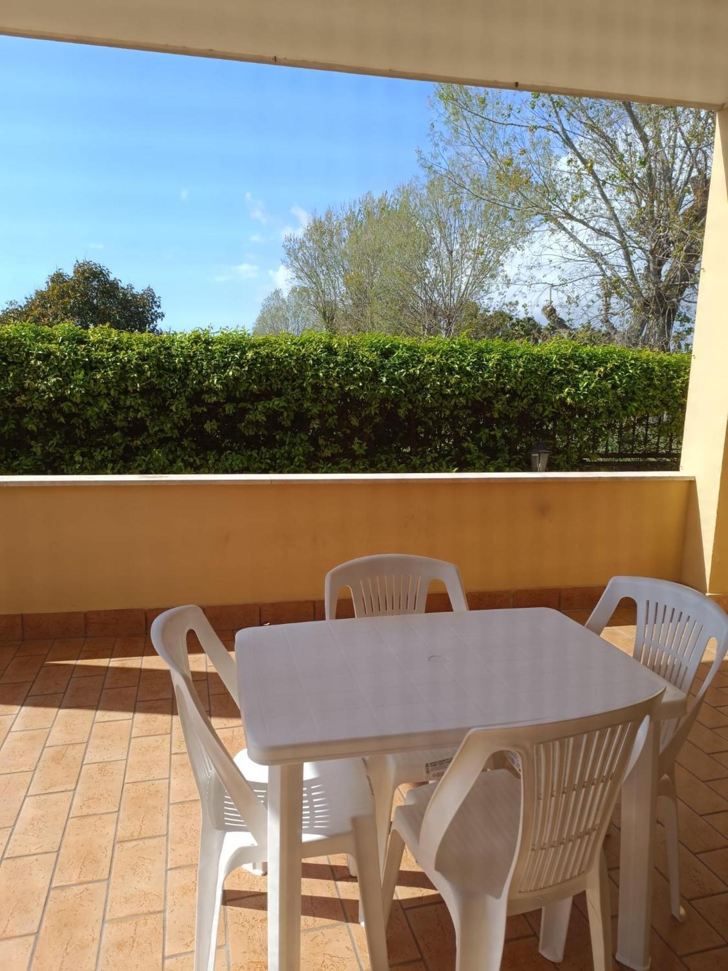 Apartament Lizzies Hus Fiumicino Zewnętrze zdjęcie